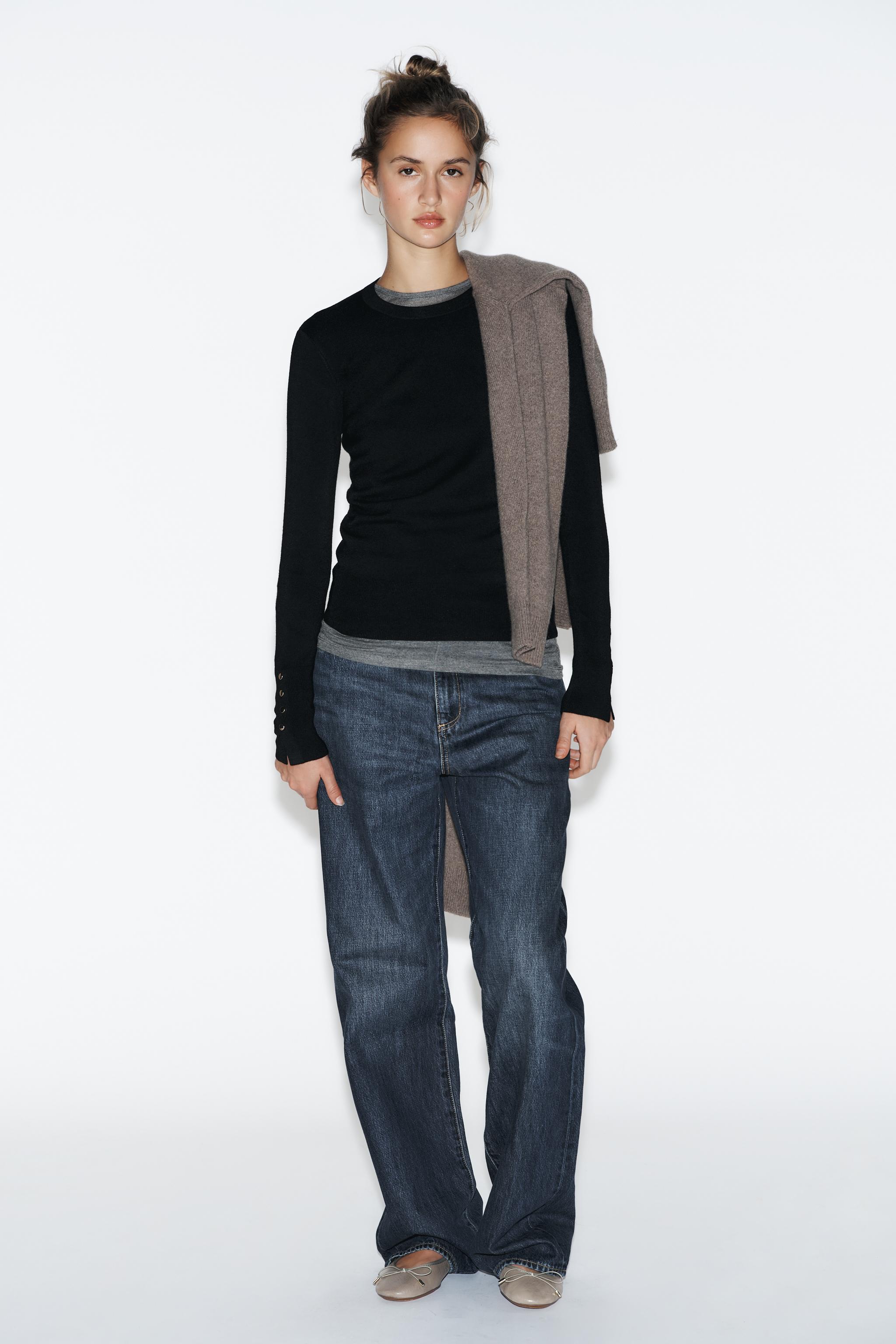 BASIC PLAIN KNIT SWEATER